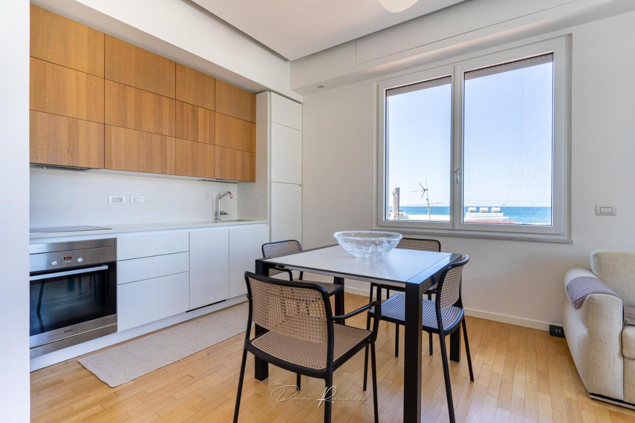 Casa Vacanze Vistamare Marinella di Sarzana Exterior foto